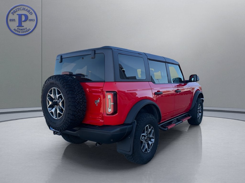 2023 Ford Bronco Base