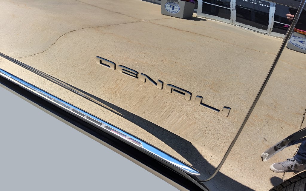 2024 GMC Yukon Denali Ultimate