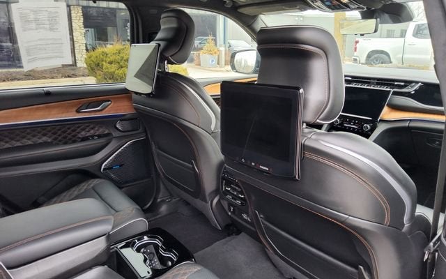 2025 Jeep Grand Cherokee L Summit Reserve