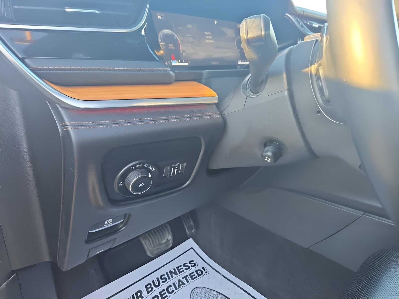 2022 Jeep Grand Cherokee L Summit Reserve