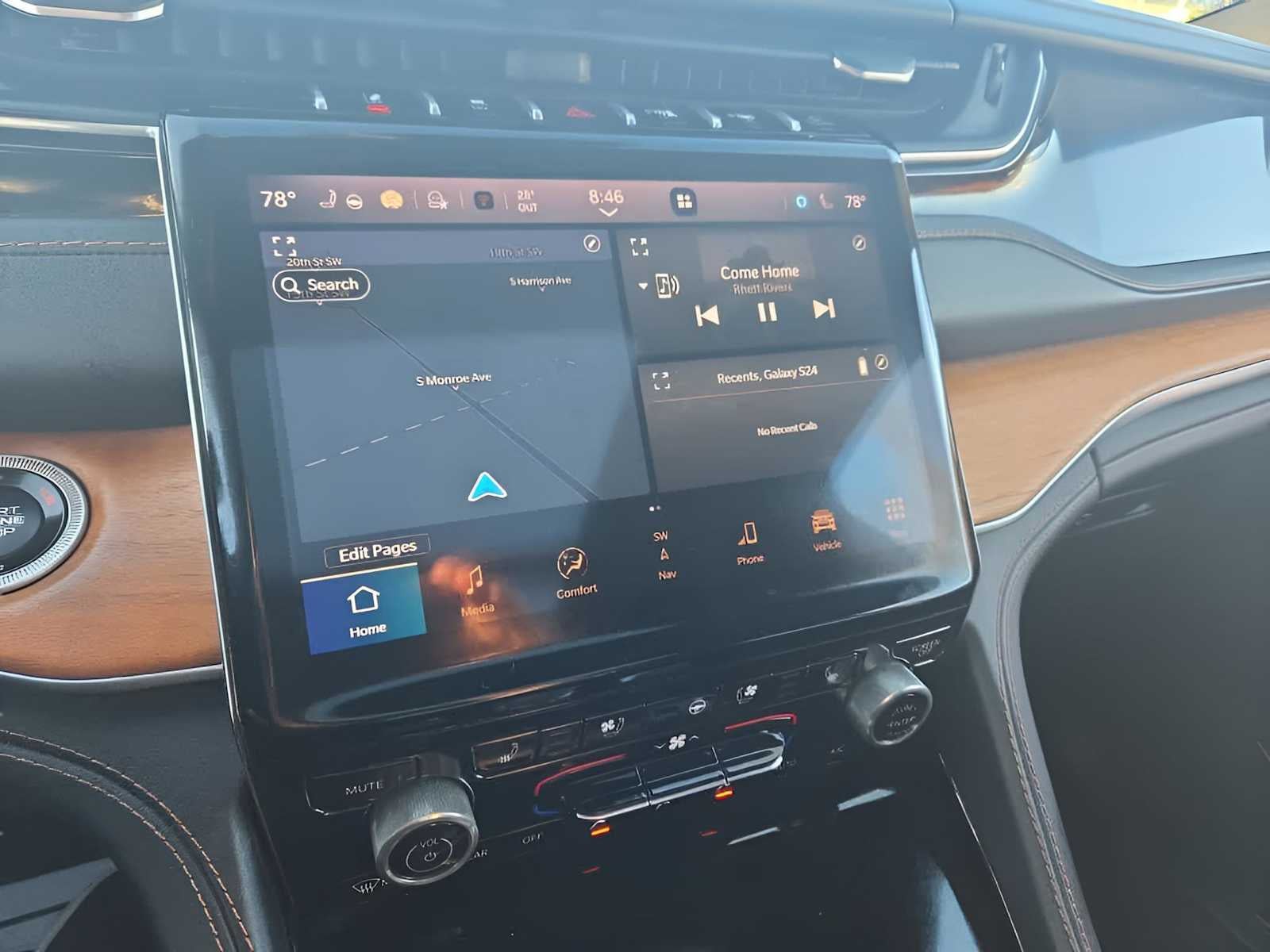 2022 Jeep Grand Cherokee L Summit Reserve