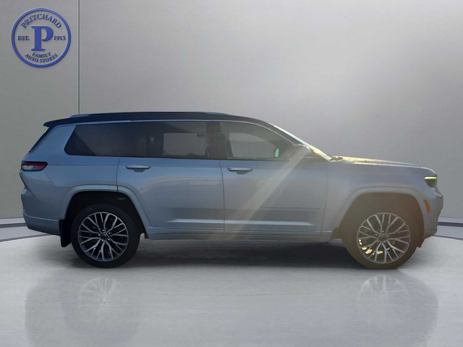 2022 Jeep Grand Cherokee L Summit Reserve