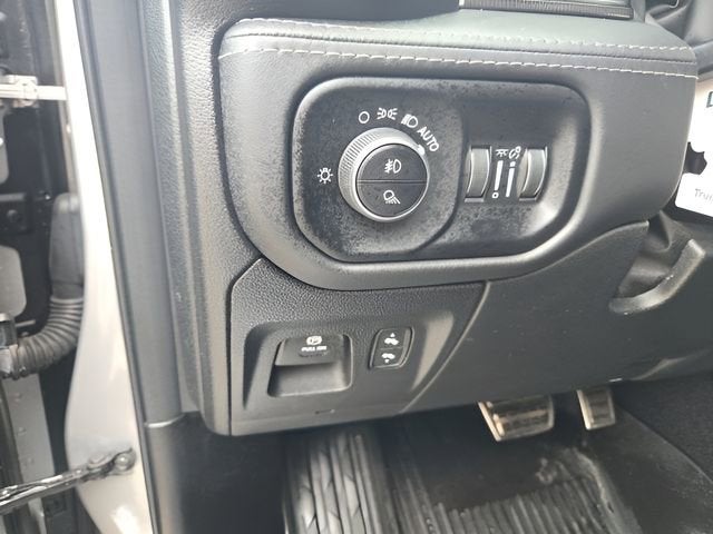 2025 RAM 1500 RHO