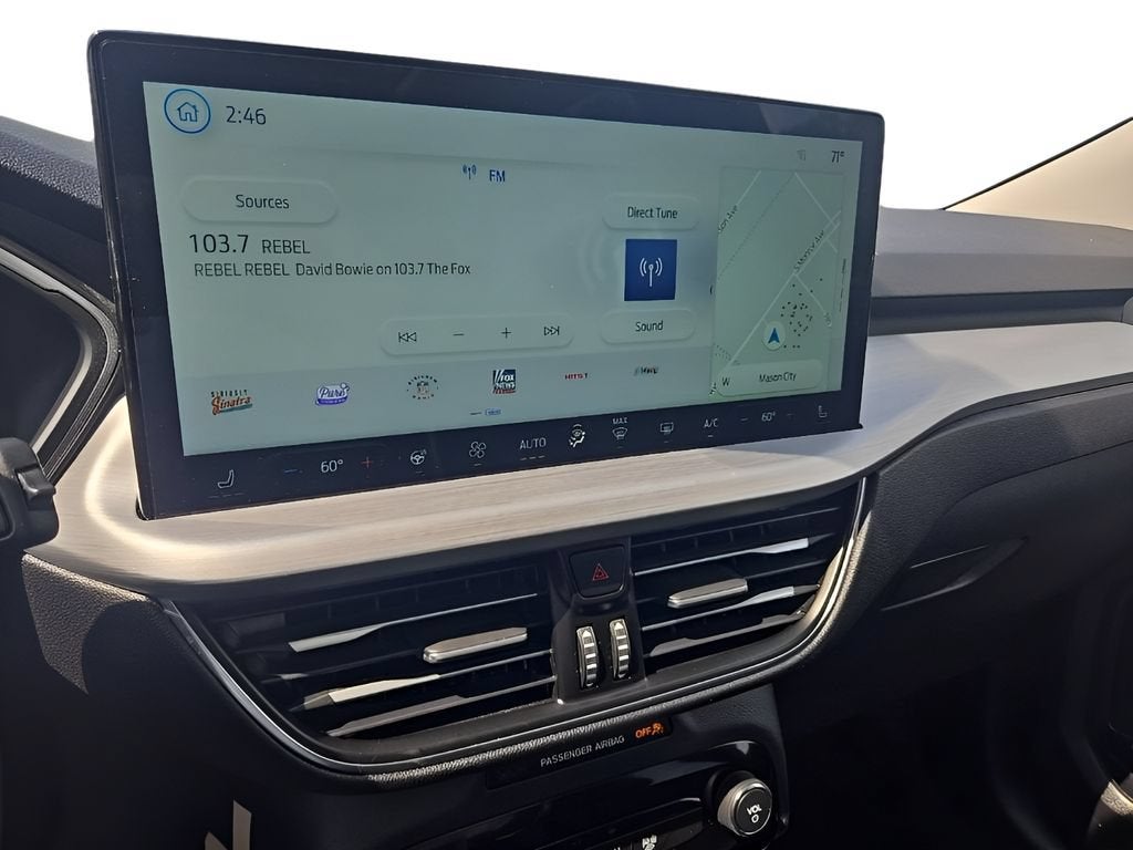 2025 Ford Escape Platinum