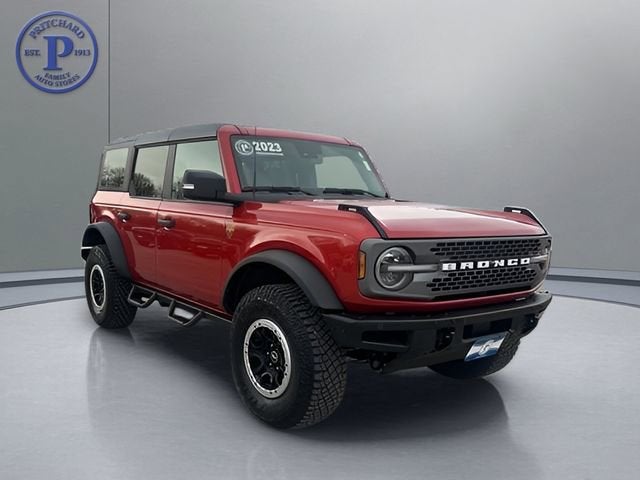 2023 Ford Bronco Base