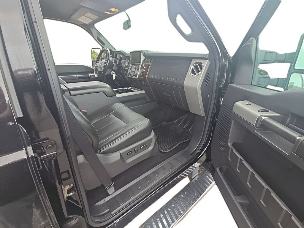 2016 Ford Super Duty F-250 SRW Lariat