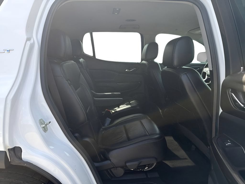 2020 GMC Acadia SLT