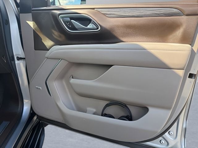 2024 GMC Yukon XL SLT