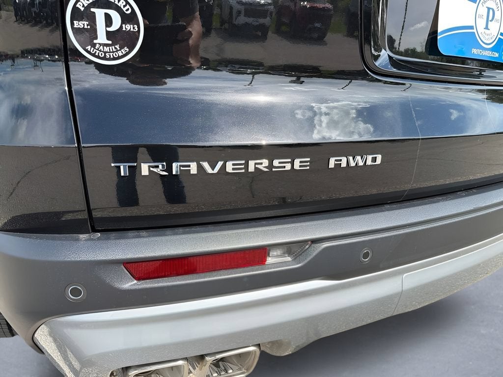2027 Chevrolet Traverse LT