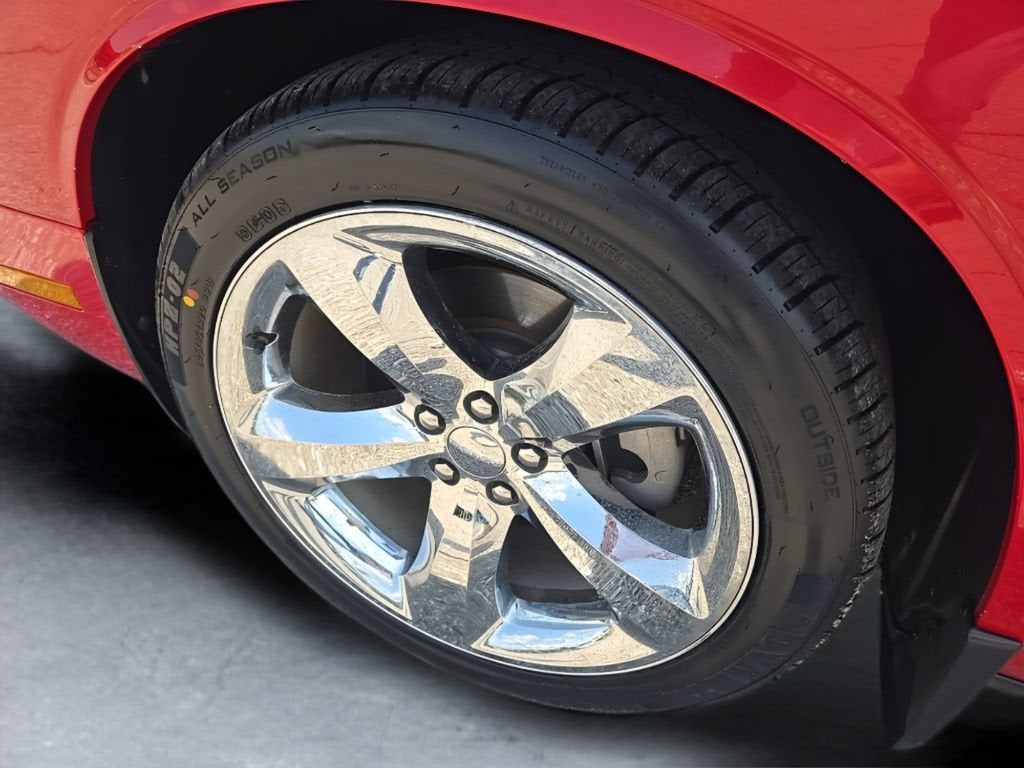 2012 Dodge Challenger R/T Plus