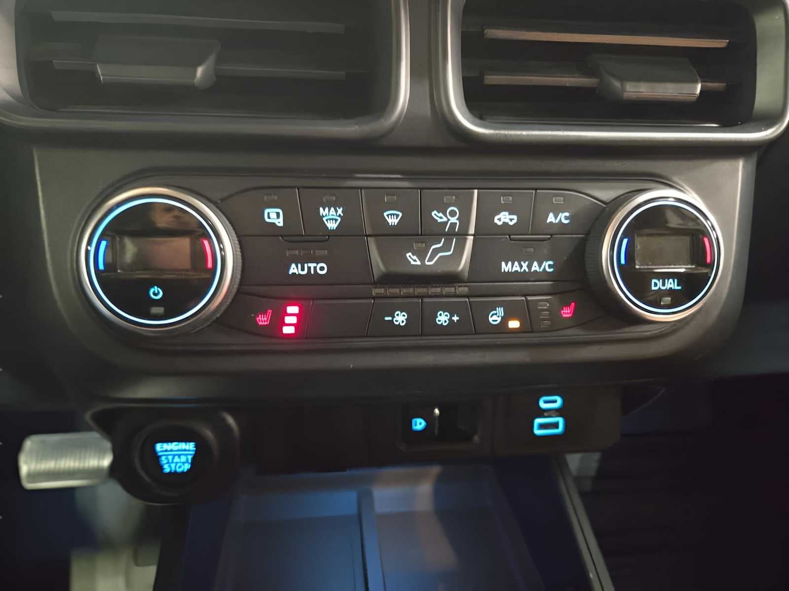 2022 Ford Maverick XL