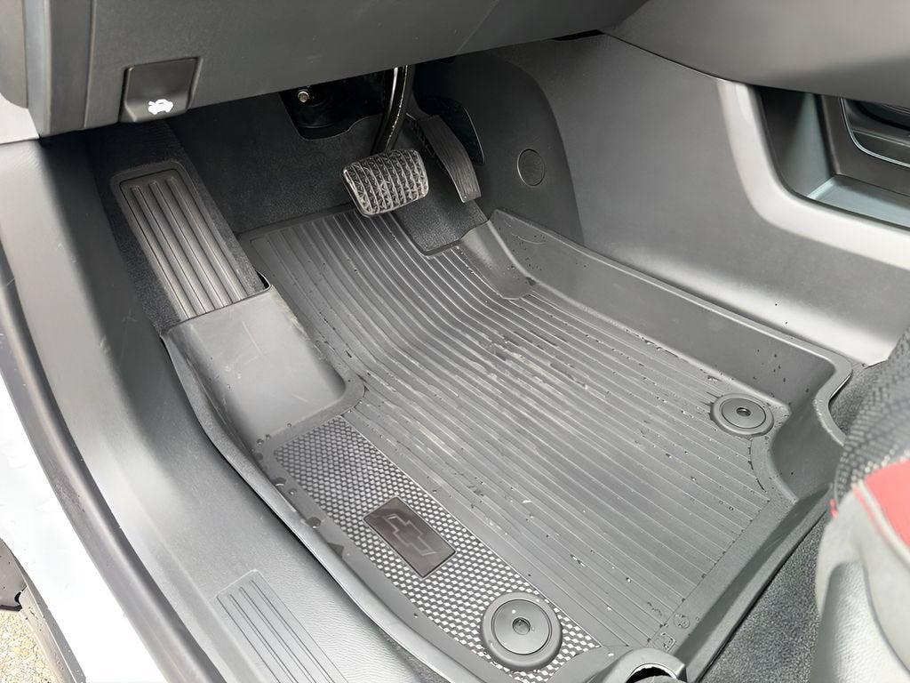 2027 Chevrolet Equinox AWD RS