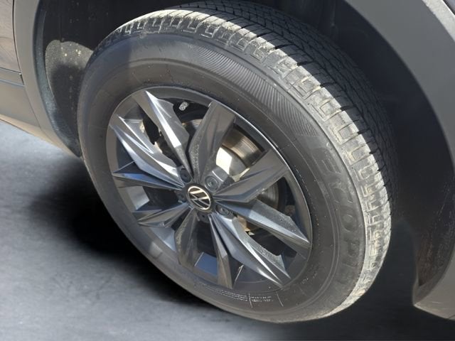 2024 Volkswagen Tiguan SE