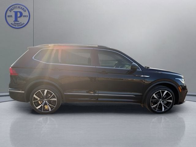 2023 Volkswagen Tiguan SEL R-Line