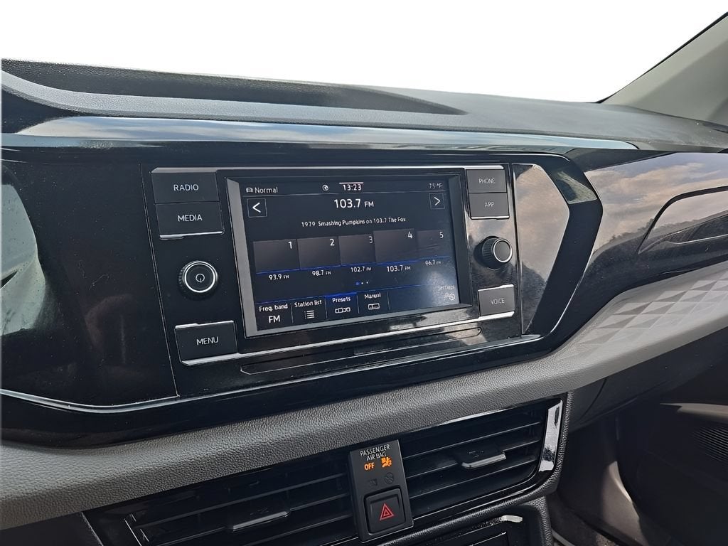2024 Volkswagen Taos S