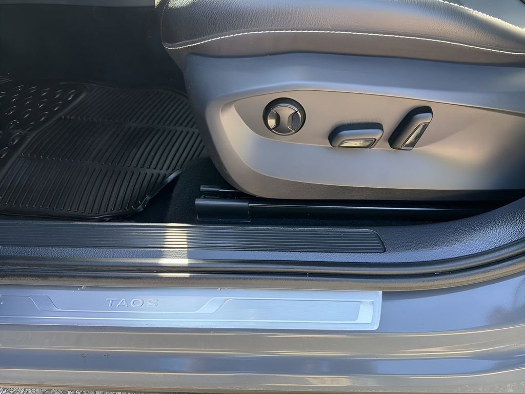 2022 Volkswagen Taos SE