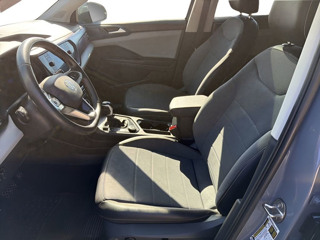 2022 Volkswagen Taos SE