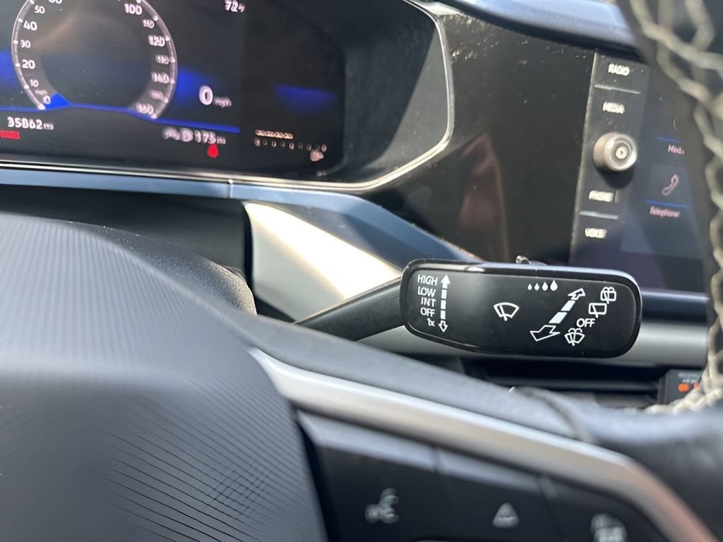 2022 Volkswagen Taos SE