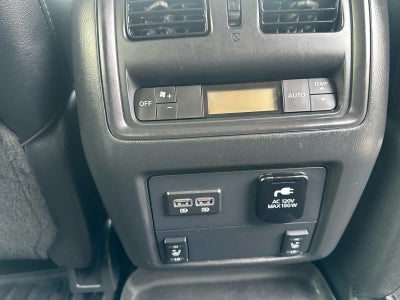 2017 Nissan Pathfinder Platinum