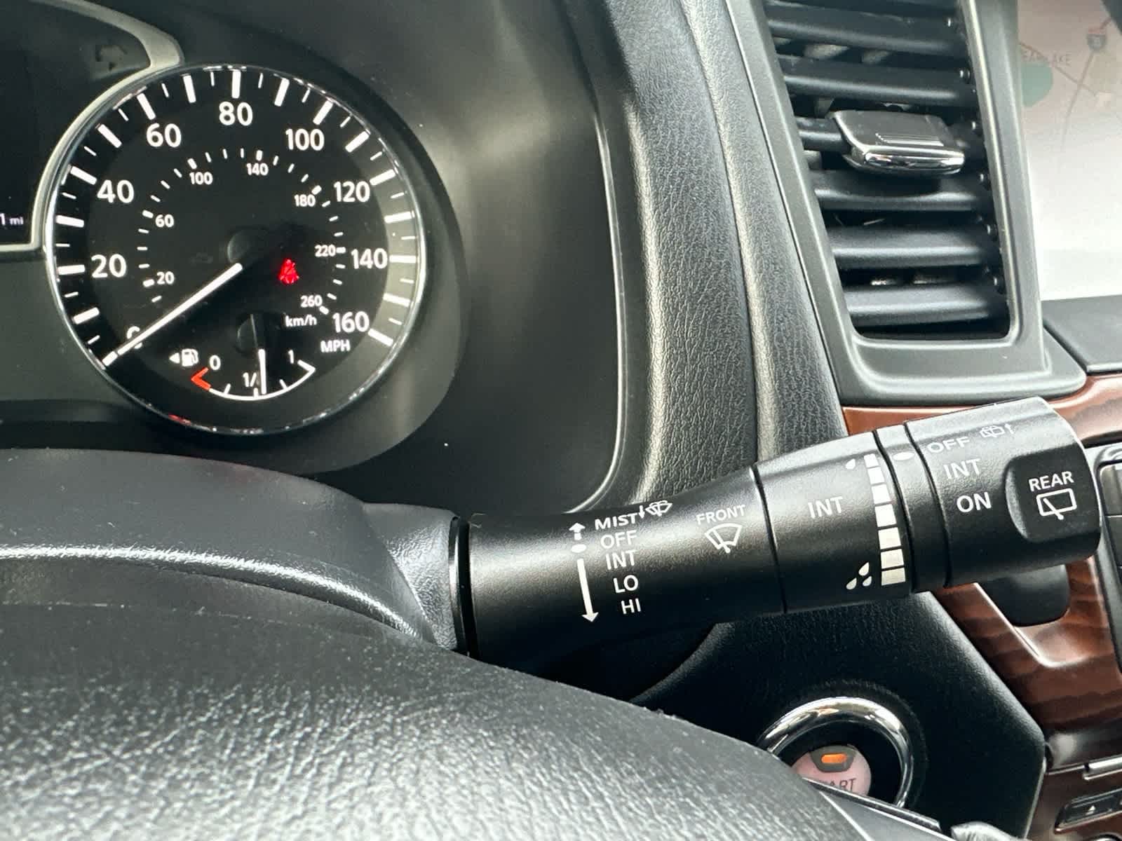 2017 Nissan Pathfinder Platinum