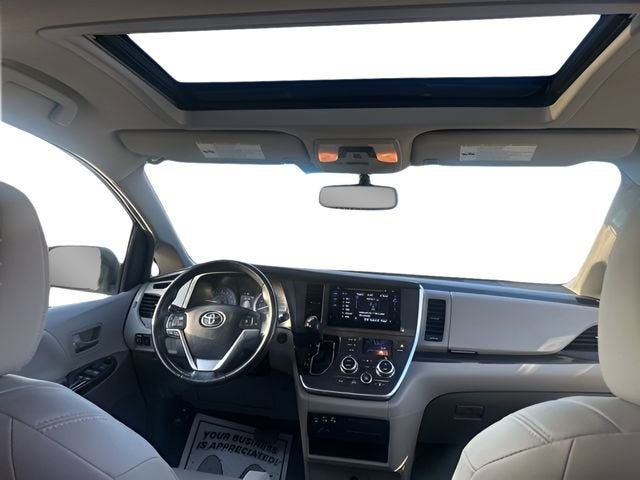 2015 Toyota Sienna Ltd