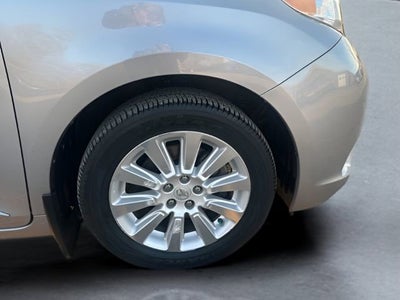 2015 Toyota Sienna Ltd