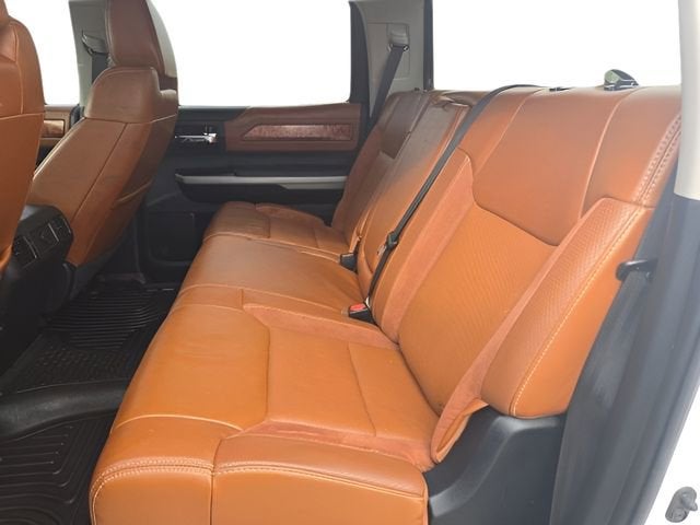 2018 Toyota Tundra 4WD SR5