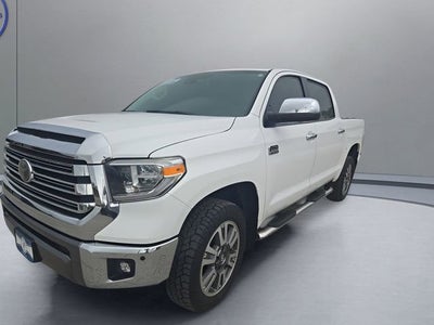 2018 Toyota Tundra 4WD SR5