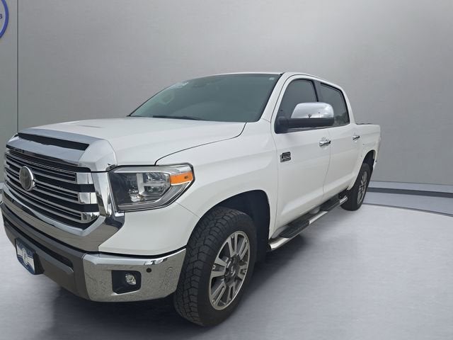 2018 Toyota Tundra 4WD SR5