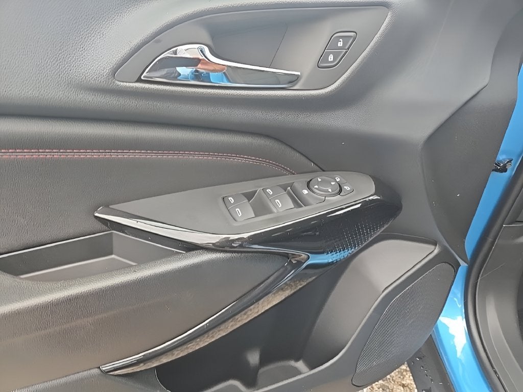 2026 Chevrolet Trax RS - Photo 13