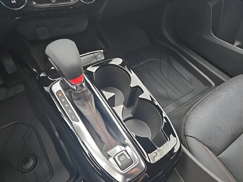 2026 Chevrolet Trax RS - Photo 19