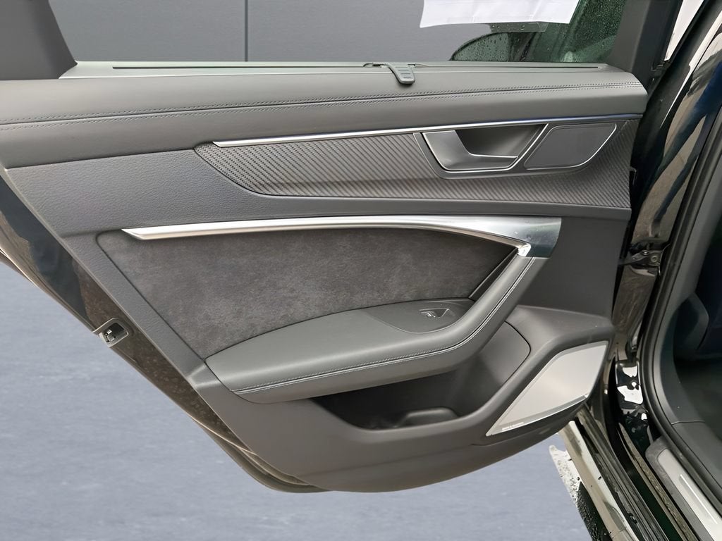 2023 Audi RS 6 Avant Base