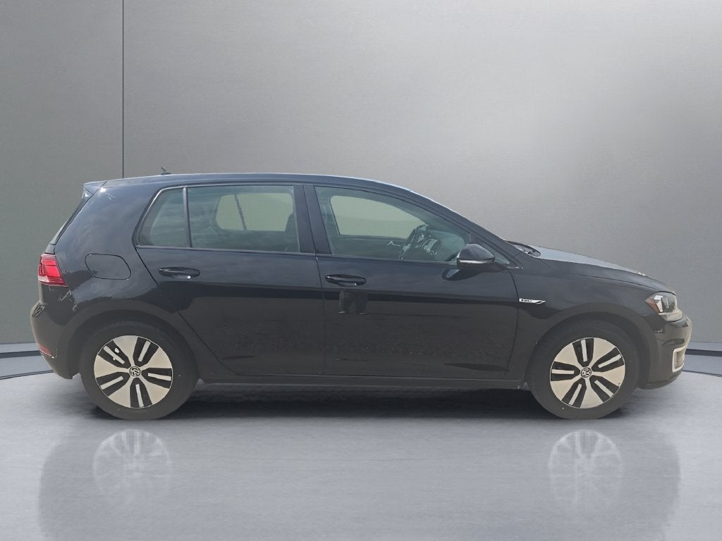 2018 Volkswagen e-Golf SEL