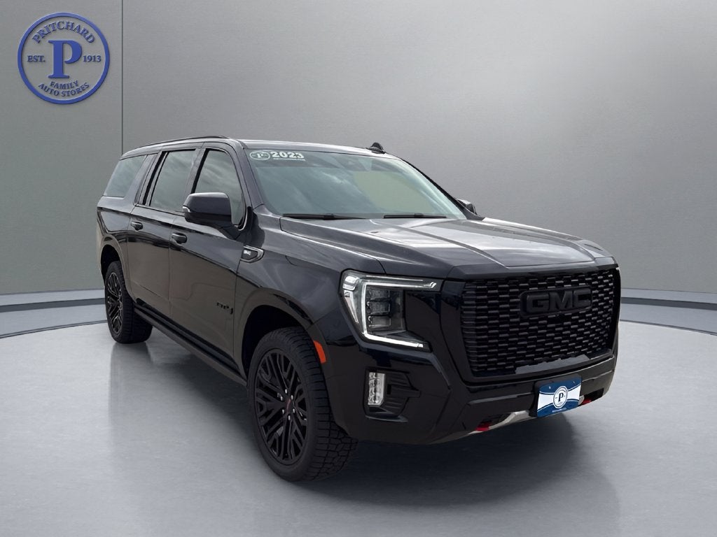 2023 GMC Yukon XL AT4