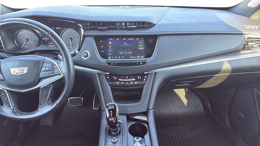 2023 Cadillac XT5 Sport